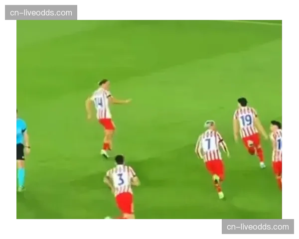 阿尔瓦雷斯任意球破门，马竞锋霸成巴萨夏季引援头号目标